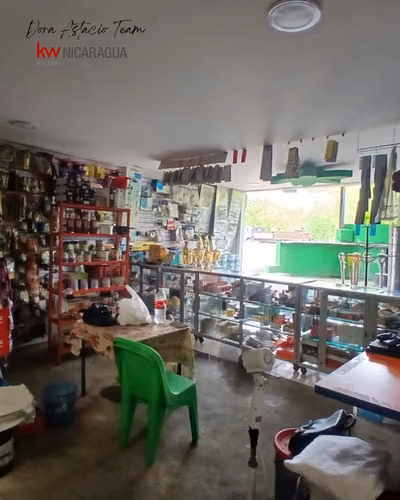 ¡En venta! Propiedad esquinera comercial en zona ferretera, Managua.
