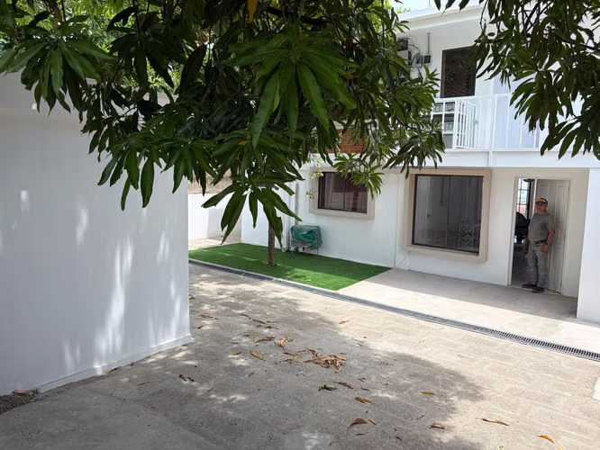 Hermosa casa en la playa Pochomil