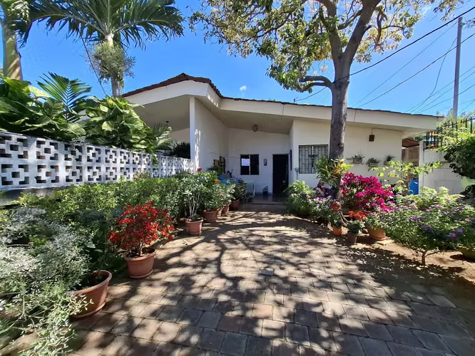 GG - Venta de complejo de 2 casas en Carretera Sur - Imagen 3