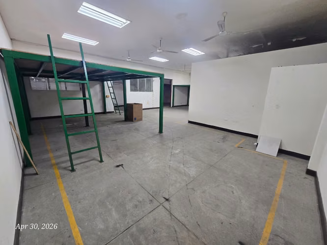 NO-Rento ofibodega en Los Robles - Imagen 7