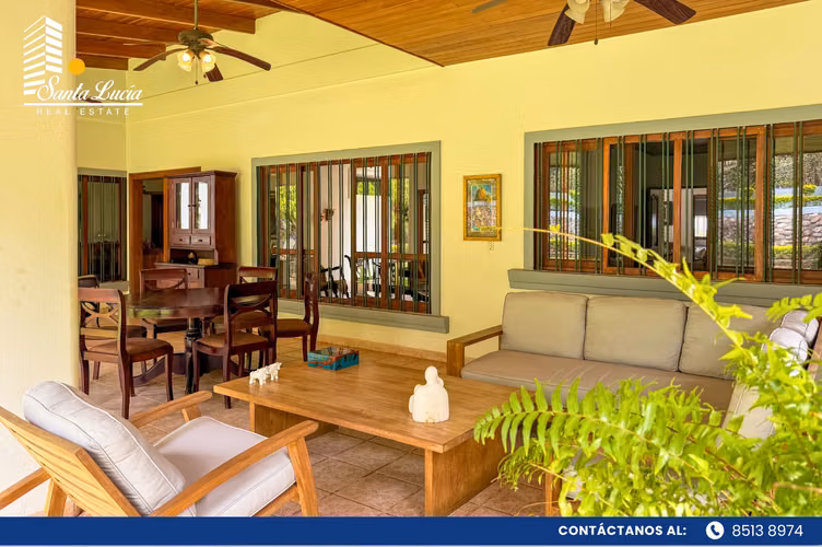 Casa de Lujo en Venta en Mirador de Santo Domingo - LL 