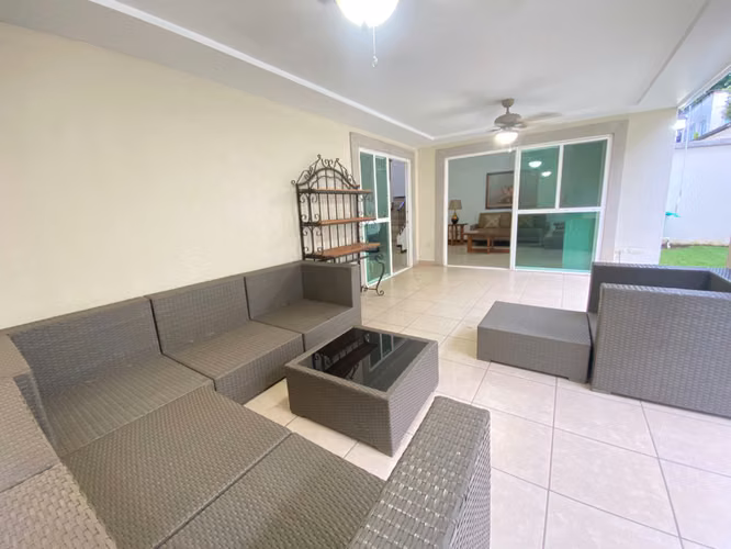 Alquiler de Casa en Las Colinas