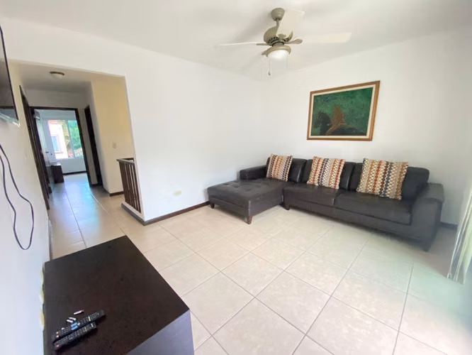 Alquiler de Casa en Las Colinas - Imagen 7