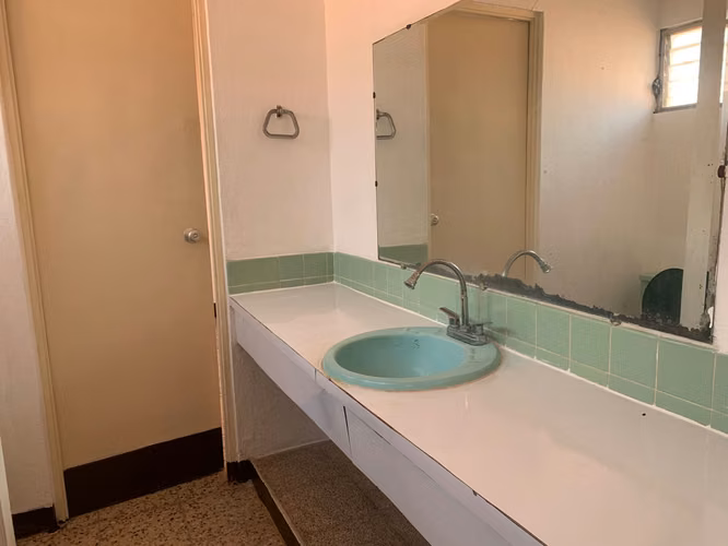 Alquiler de Casa para oficina  en Colonial Los Robles - Imagen 11