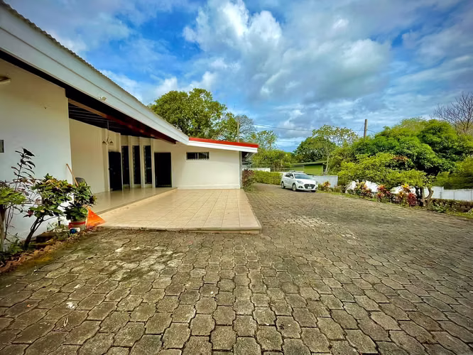 Alquiler de Casa en Carretera Sur