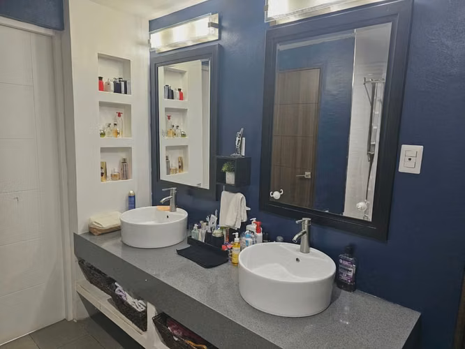 Vendo casa Moderna en Carretera Sur. LR
