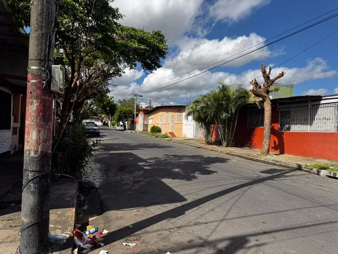 Venta de Casa en Primero de mayo Managua - Imagen 13