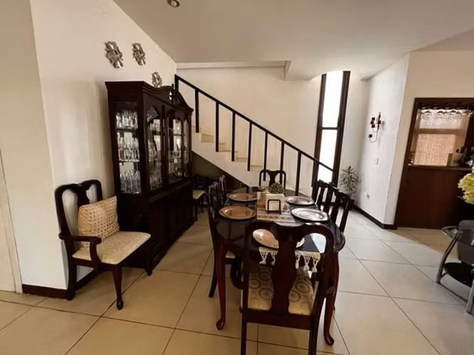 Casa en Venta | Las Colinas, cerca del Colegio Pierre and Marie Curie