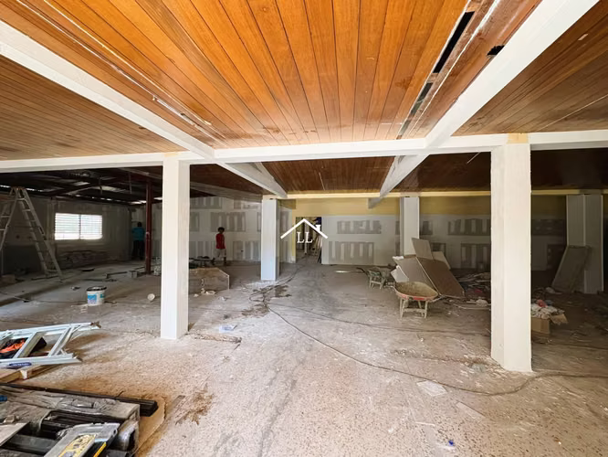 LL - Se Rentan Módulos Comerciales y Bodega en Planes de Altamira - Imagen 8