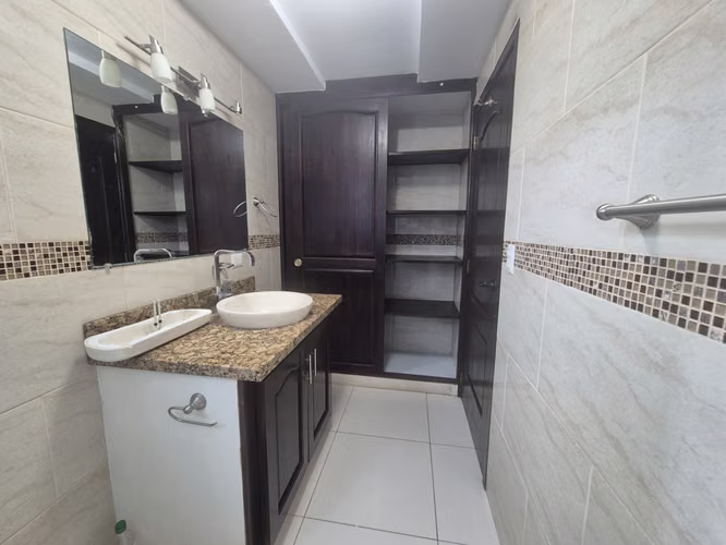 Venta de Linda Casa en km 15.9  Carretera a Masaya - Imagen 15