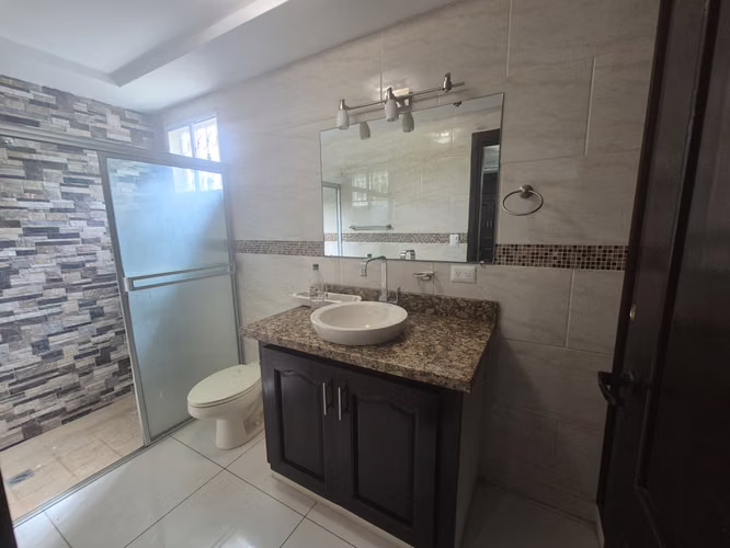 Venta de Linda Casa en km 15.9  Carretera a Masaya - Imagen 16