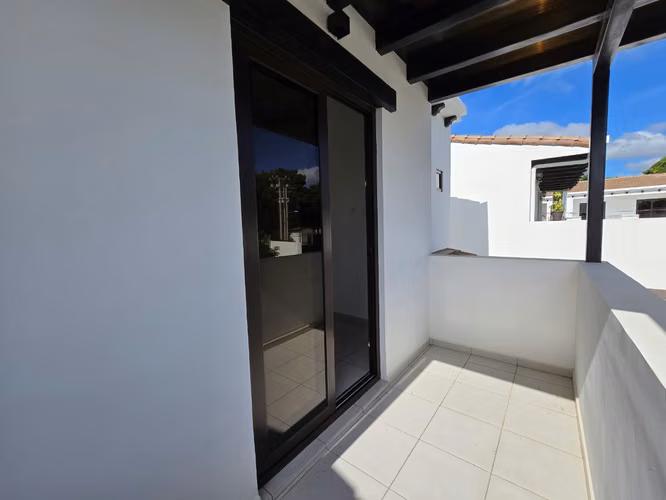 Casa de dos plantas en renta en Condominio EL Cortijo de la Sierra - Imagen 5