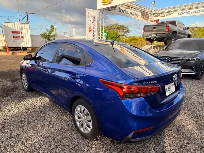 HYUNDAI ACCENT AÑO 2021