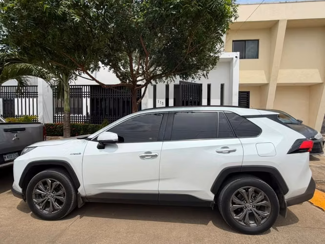 Vendo Toyota Rav4