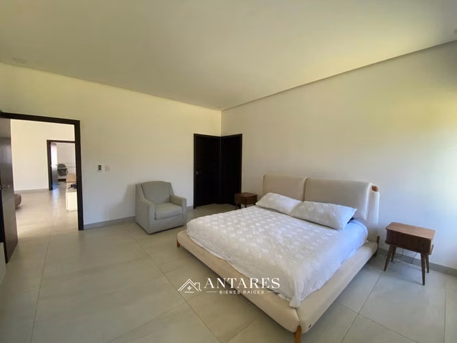 Exclusiva Casa en Condominio en Santo Domingo - Imagen 12