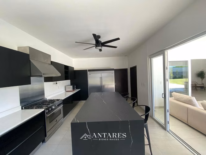 Exclusiva Casa en Condominio en Santo Domingo - Imagen 9