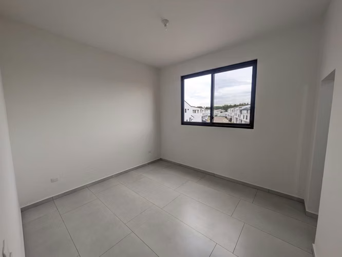casa nueva de 4 habitaciones mas el cuarto de servicio - Imagen 13
