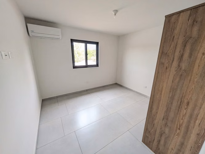 casa nueva de 4 habitaciones mas el cuarto de servicio - Imagen 7