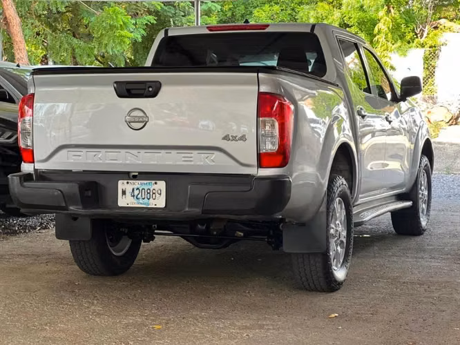 NISSAN NP300 FRONTIER AÑO 2025 - Imagen 3