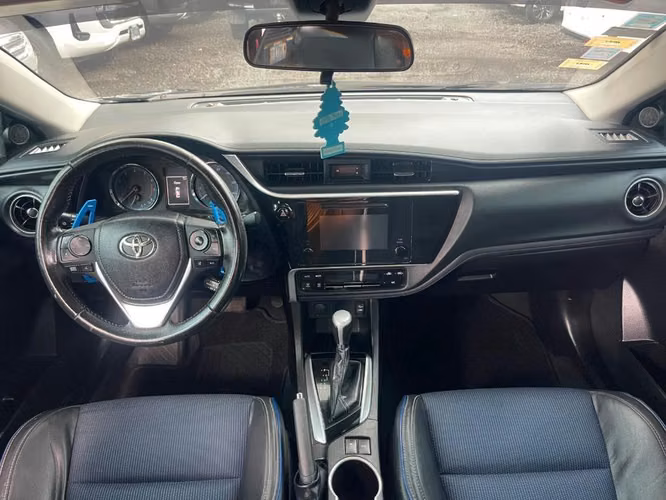TOYOTA COROLLA SE 2019 AUTOMÁTICO - Imagen 4