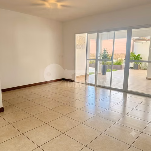 Hermosa Casa en venta en Las Colinas, Managua