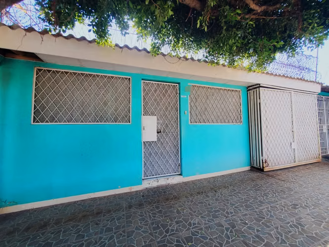Vendo hermosa casa en Colonia 9 de junio - Imagen 17