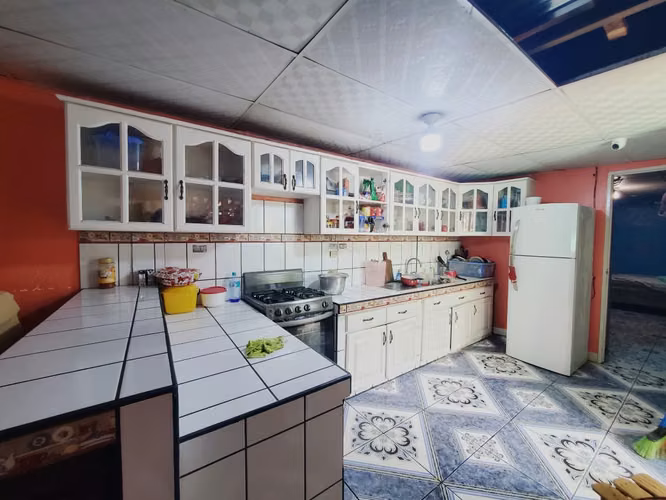 Vendo hermosa casa en Colonia 9 de junio - Imagen 3
