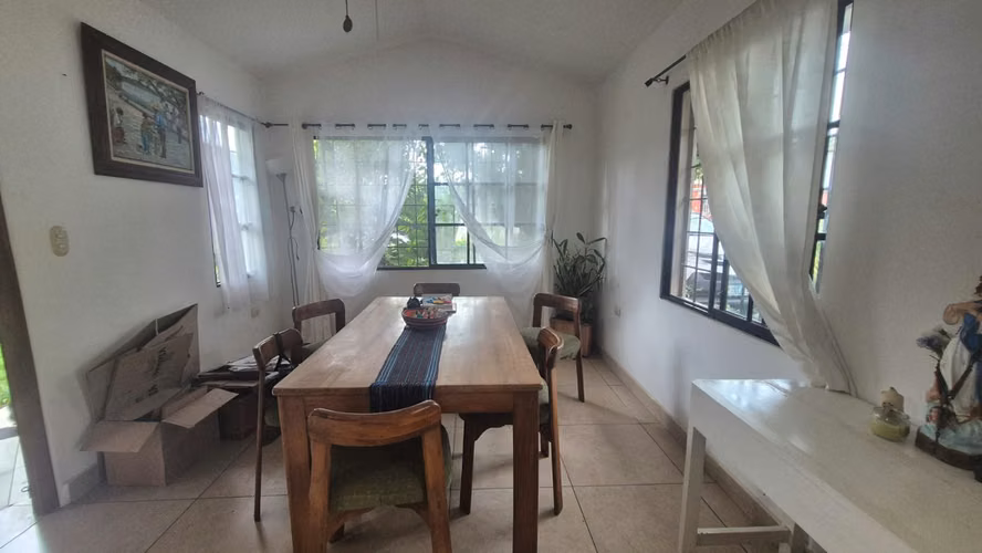 Casa en venta | Residencial privado – Esquipulas (Colegio Lincoln)