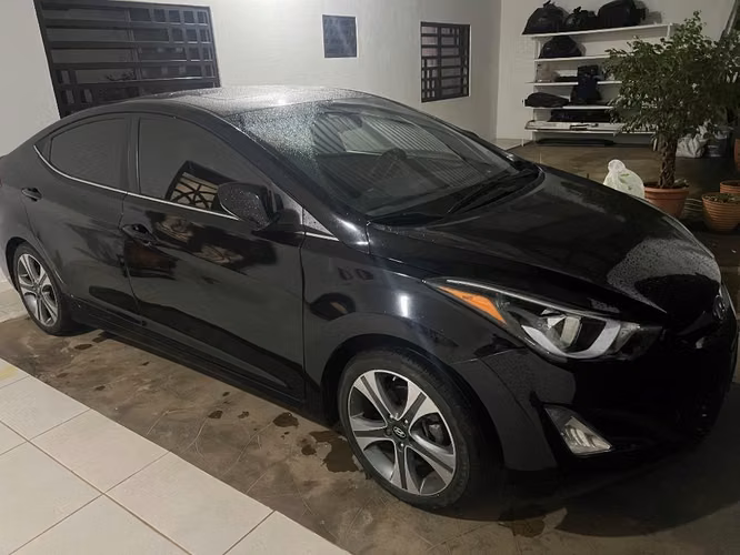 Hyundai Elantra 2014 límited manual