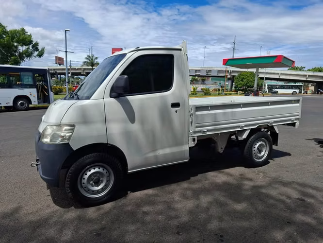 Camioncito  Toyota  Lite-Ace   //  2024
