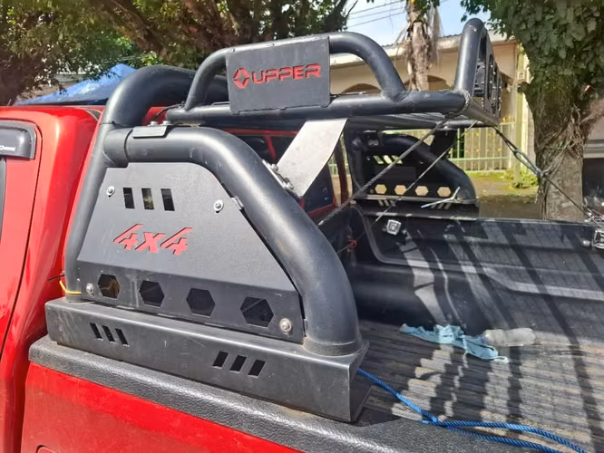 Vendo Antivuelco off road 4x4