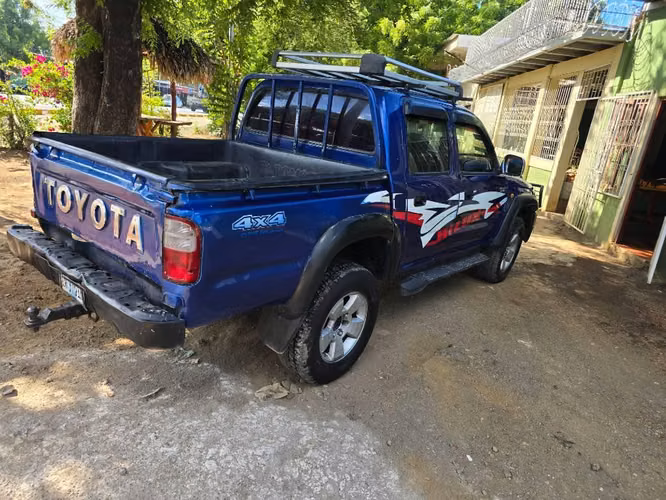 Toyota Hilux 3L 4x4 2002 - Imagen 3