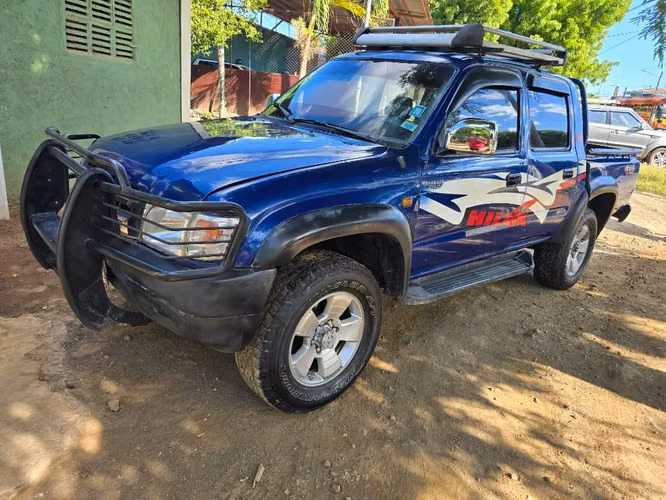 Toyota Hilux 3L 4x4 2002 - Imagen 4