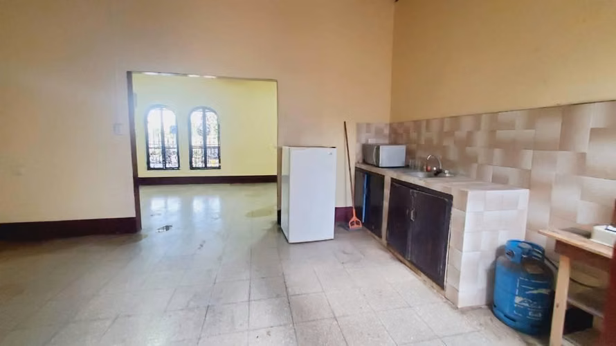 SE RENTA CASA AVENIDA PEDRO ARAUZ PALACIO, LEON - Imagen 3