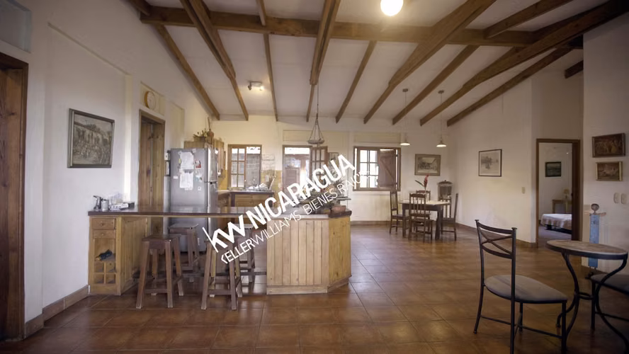 GG - ¡¡ Venta, casa con vista panorámica en Carretera Sur!! - Imagen 8