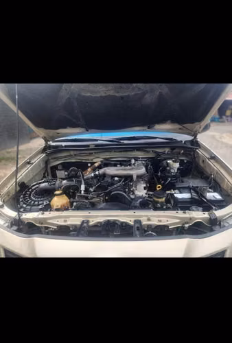 Toyota Hilux una cabina 2015 4 x 4
