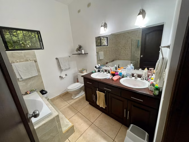 Venta de Casa en Carretera Vieja a Leon