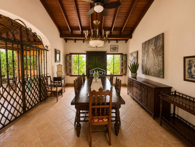 AM - Hermosa Casa en Venta en Santo Domingo