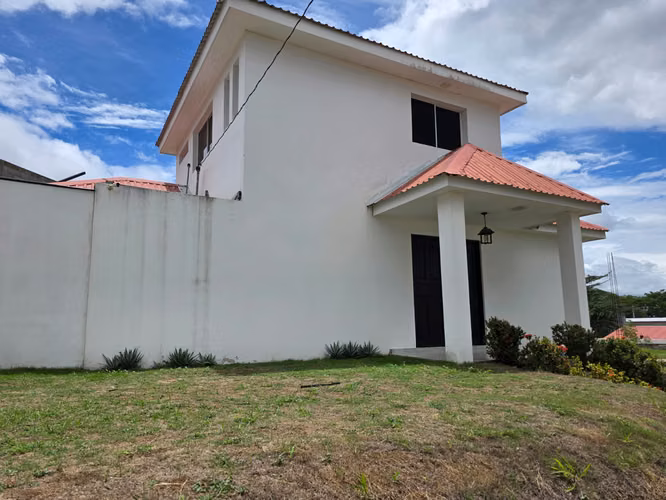 FH | Casa en Venta | Vistas de Esquipulas