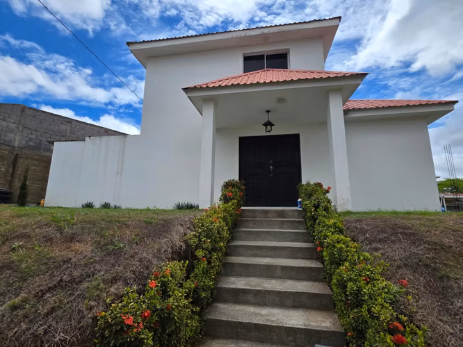 FH | Casa en Venta | Vistas de Esquipulas
