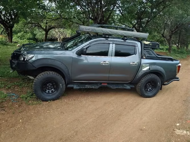 NISSAN FRONTIER SÚPER MODIFICADA - Imagen 4
