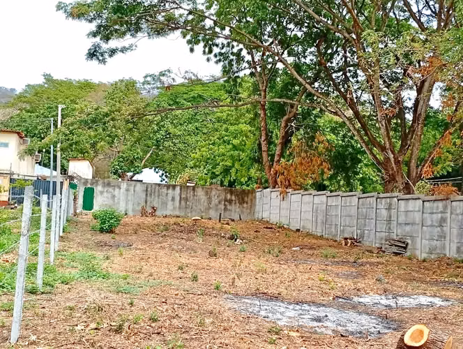 EM-Venta de Terreno en Residencial Avalon