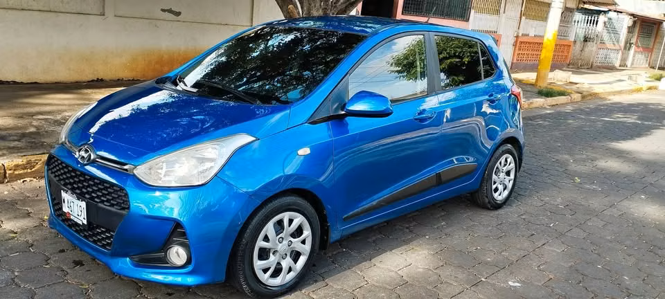 Hyundai Grand i-10  //  2018 - Imagen 1