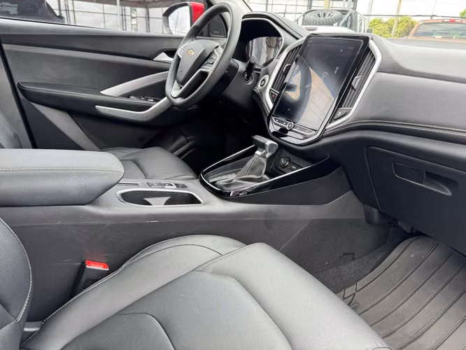 Chevrolet Captiva premier año 2022 - Imagen 13