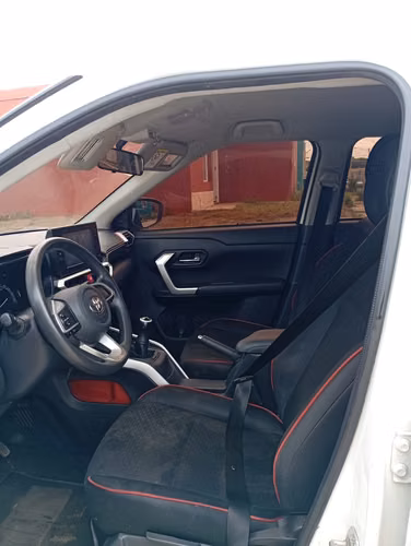 Toyota Raize 2024 negociable, excelentes condiciones. - Imagen 2