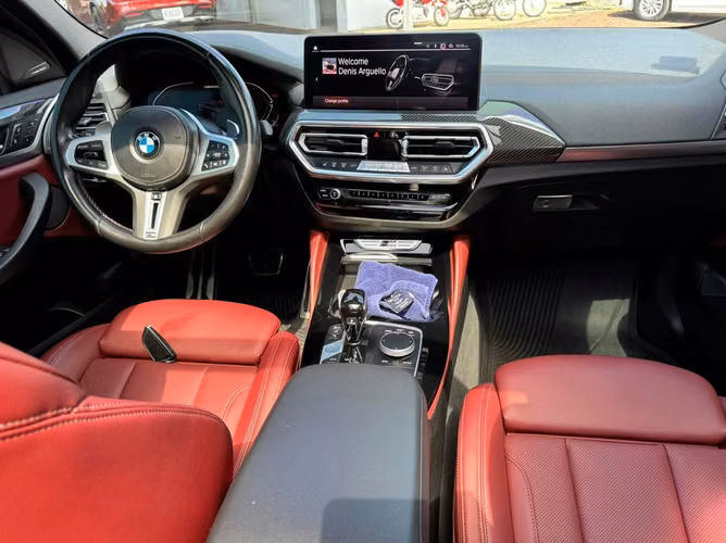 BMW X4M M40i año 2023  400 horse power
