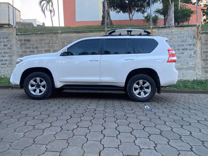 Toyota prado - Imagen 5