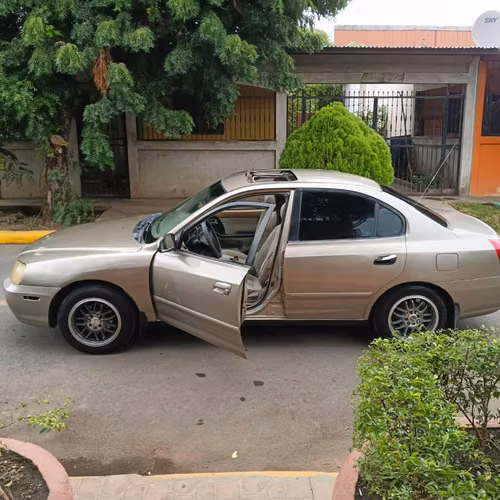 Vendo vendo lindo Hyundai Elantra