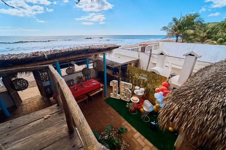 VENTA DE HOTEL LAS PEÑITAS, LEON - Imagen 3