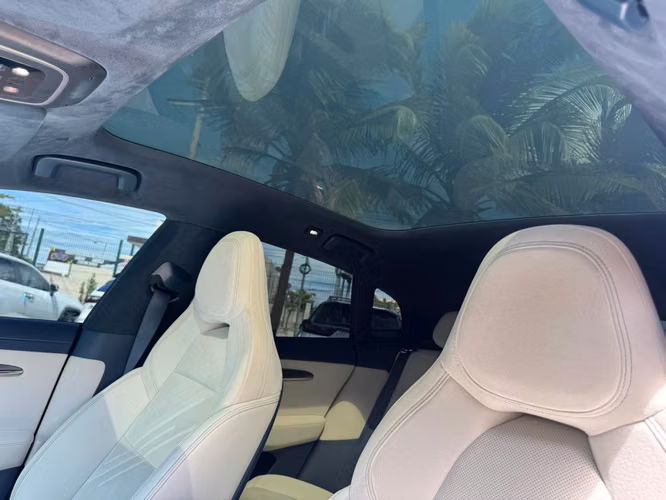Zeekr 001 GT plus año 2025 full eléctrico premium - Imagen 15
